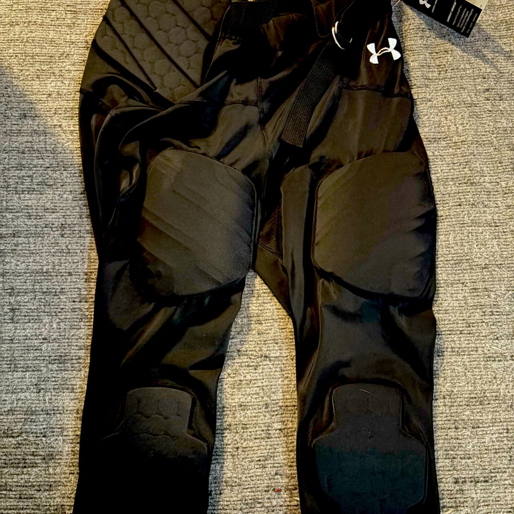 under armor men’s football pads